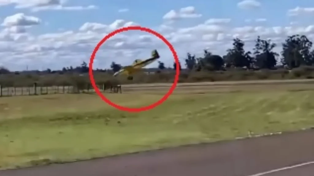 Avião agrícola cai após pouso forçado no RS e piloto fica em estado grave