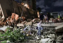 Terremotos devastam a Venezuela; número de mortos cresce e buscas por sobreviventes continuam Terremotos devastam a Venezuela; número de mortos cresce e buscas por sobreviventes continuam