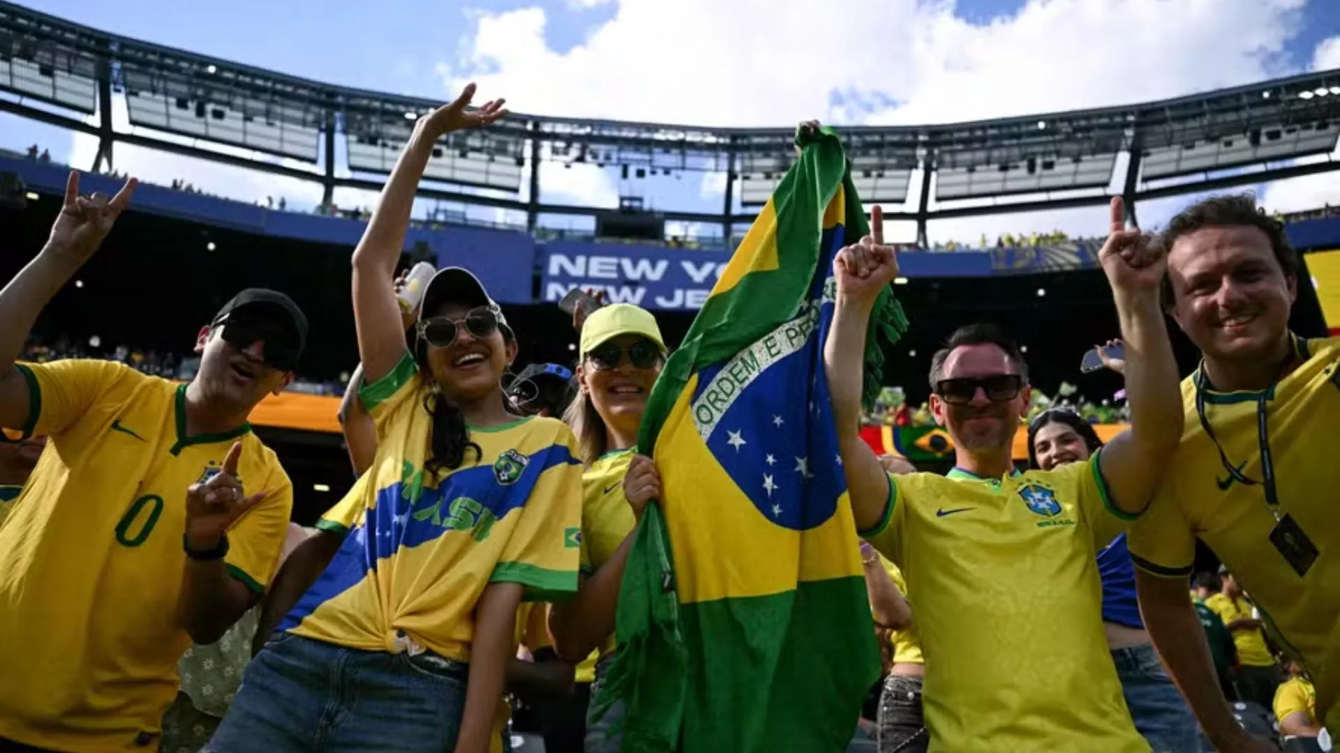 Jogo da Seleção na Copa do Mundo garante folga? Saiba o que diz a legislação