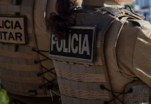 Menino de 11 anos salva mãe de cárcere privado e ajuda PM a prender foragido Menino de 11 anos salva mãe de cárcere privado e ajuda PM a prender foragido