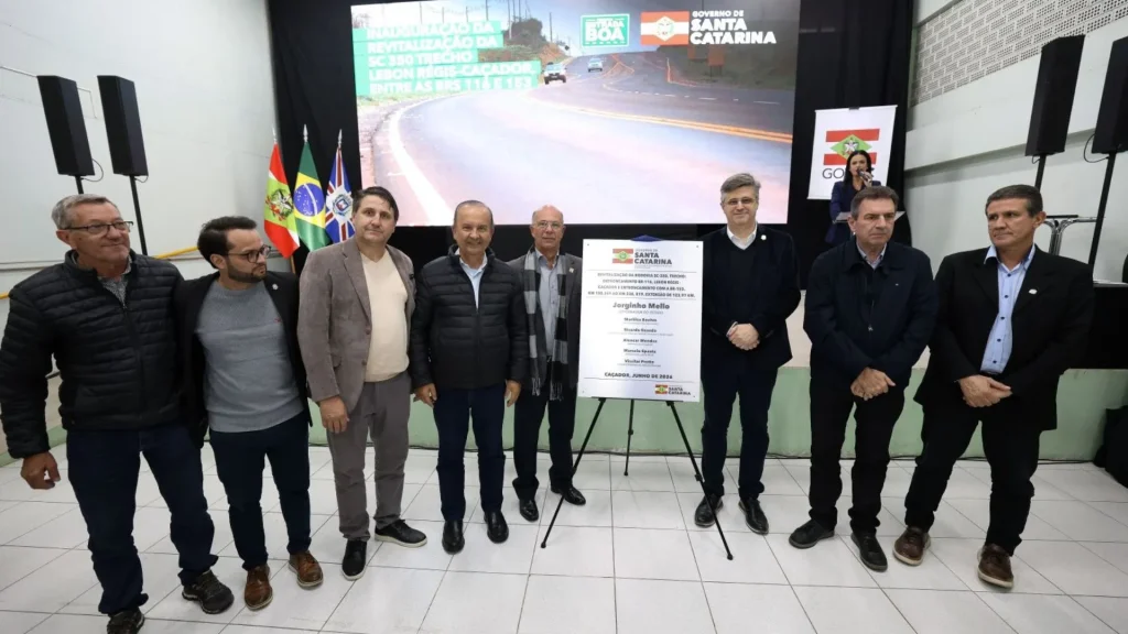 Governador entrega revitalização da SC-350 entre Caçador e Lebon Régis