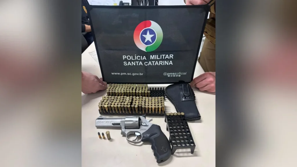 PM prende homem por violência doméstica e cumpre mandado por estupro