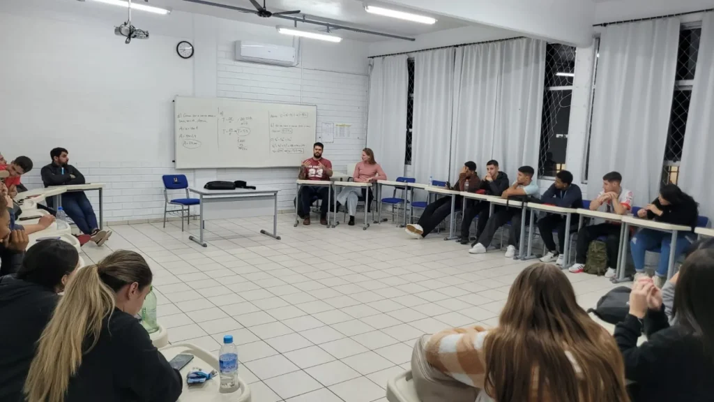 Atletas de alto rendimento promovem roda de conversa na Uniarp
