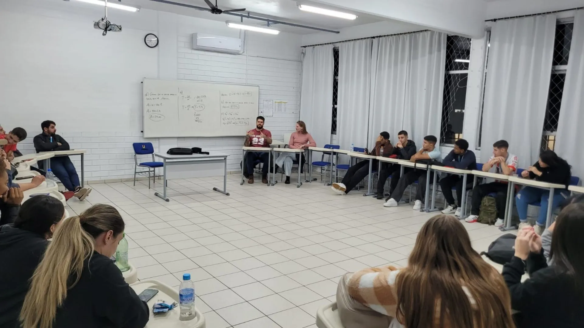 Atletas de alto rendimento promovem roda de conversa na Uniarp