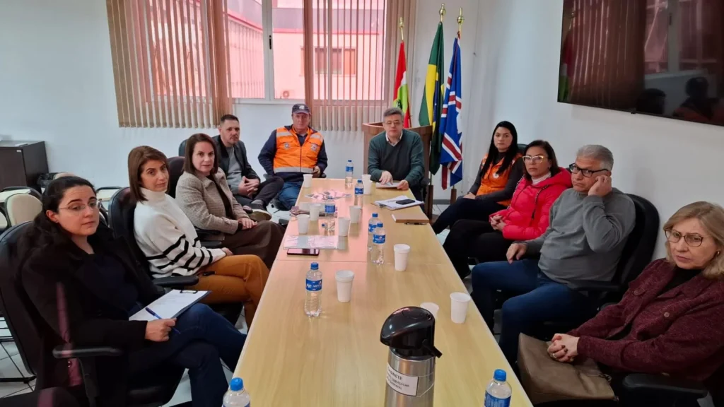 CDL Caçador debate com prefeito assuntos de interesse do comércio local