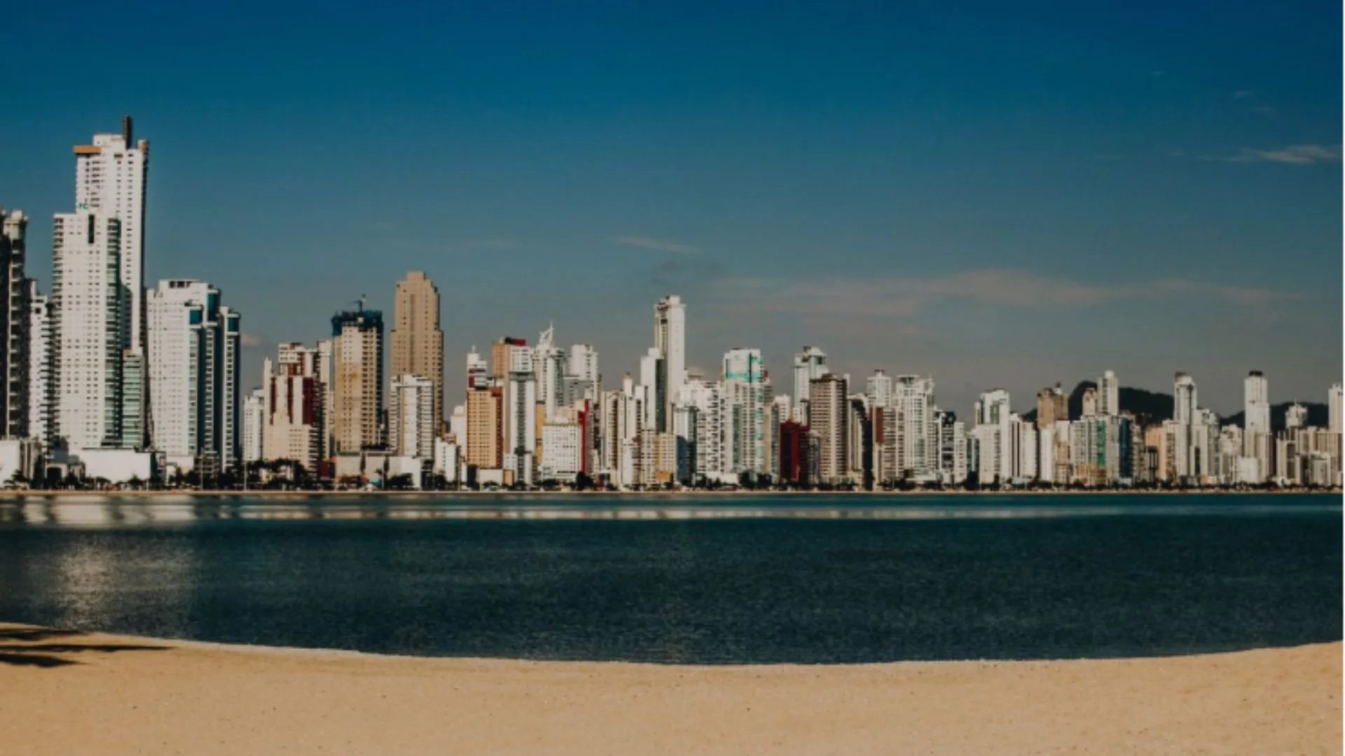 Conheça as 10 melhores cidades do Brasil para se investir
