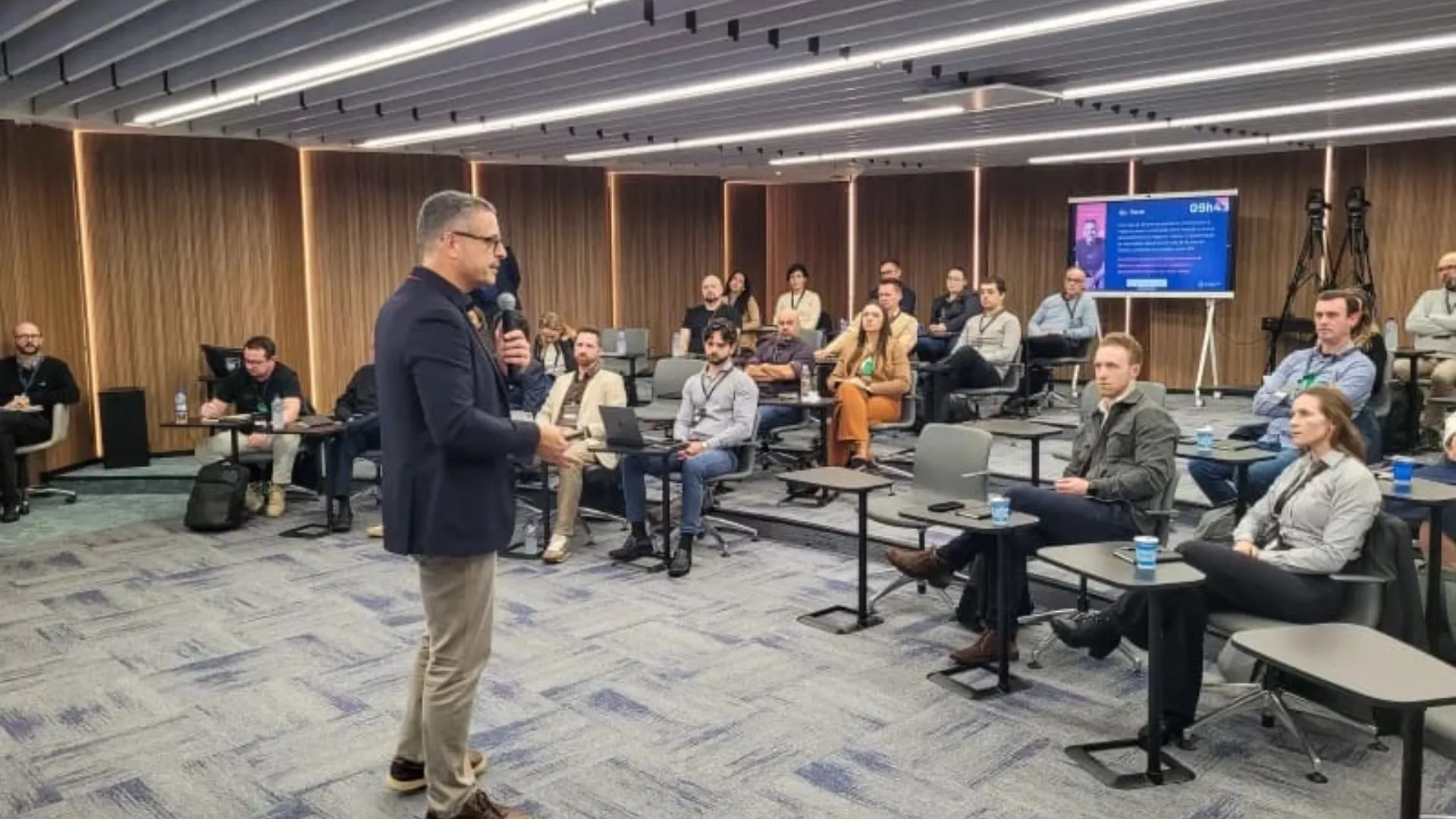 Imersão executiva em Caçador aborda os novos desafios da liderança