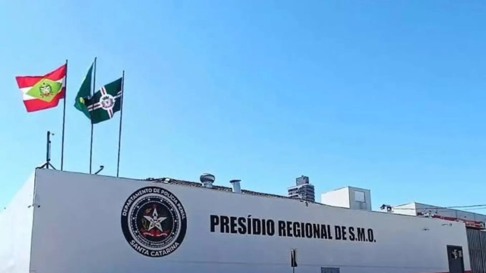 Detento é encontrado morto horas antes de seu julgamento em SC