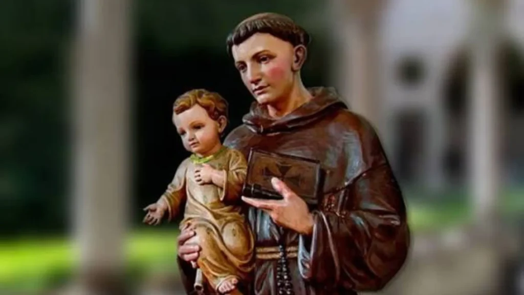 Simpatias de Santo Antônio movimentam o Dia dos Namorados