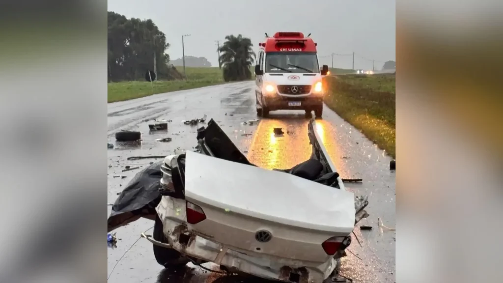 Colisão na BR-470 deixa cinco mortos em Campos Novos