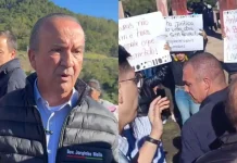 Jorginho Mello se manifesta após discussão com indígenas durante visita a barragem em SC Jorginho Mello se manifesta após discussão com indígenas durante visita a barragem em SC