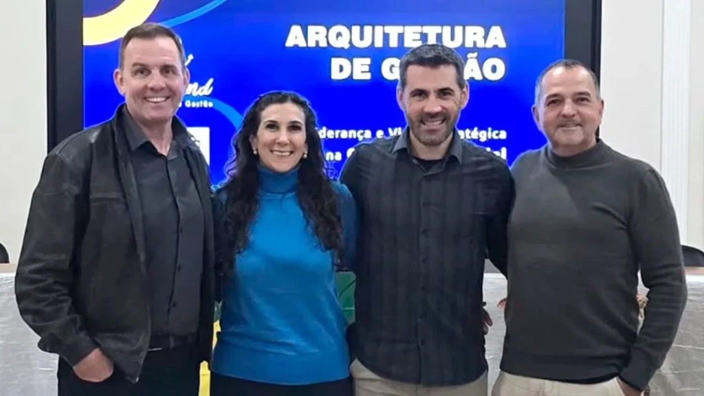 Iomerê reúne secretários de Educação da AMARP em formação regional