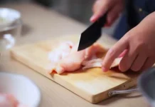 Pinheiro Preto abre inscrições para curso gratuito de processamento de carne de frango Pinheiro Preto abre inscrições para curso gratuito de processamento de carne de frango