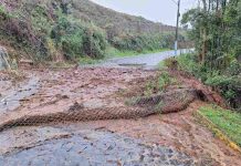 Chuva forte causa alagamentos e deslizamentos em Videira Chuva forte causa alagamentos e deslizamentos em Videira