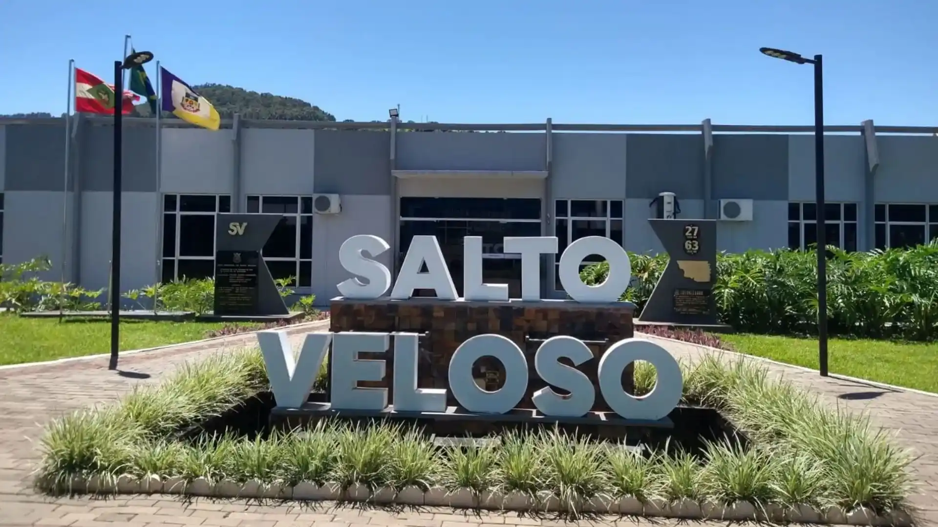 Inscrições para concurso da Prefeitura de Salto Veloso terminam hoje