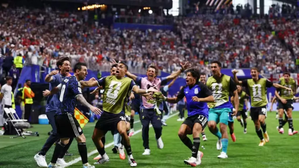 Argentina vira de novo e está na final contra a Espanha