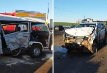Colisão entre Kombi e Hilux deixa três feridos na BR-470 Colisão entre Kombi e Hilux deixa três feridos na BR-470