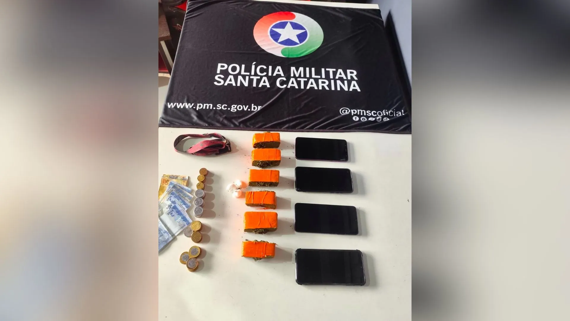 Carro que saiu de Caçador com drogas é interceptado em Porto União