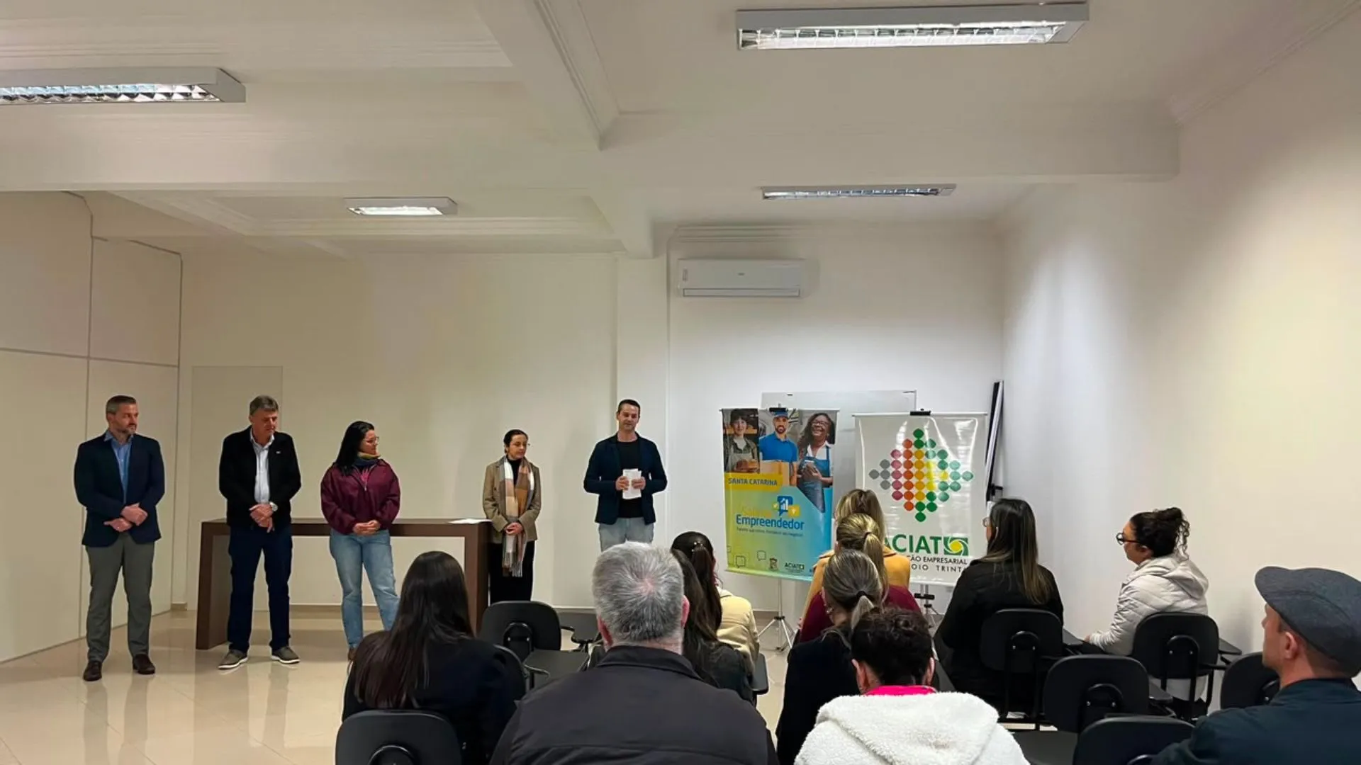 Sala do Empreendedor é inaugurada em Arroio Trinta