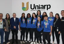 Uniarp conquista título inédito no vôlei nos JUCs Uniarp conquista título inédito no vôlei nos JUCs