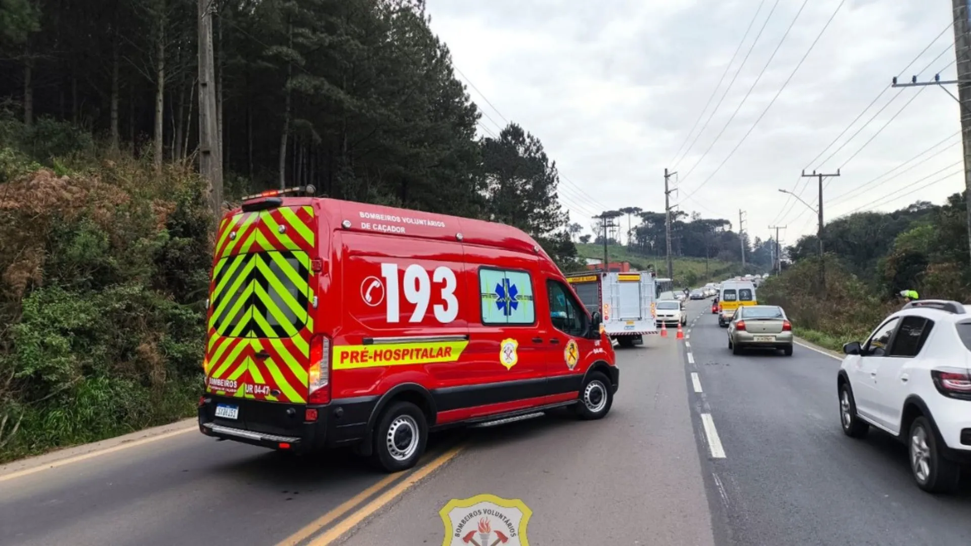 Colisão entre dois carros deixa ferido na rodovia Honorino Moro