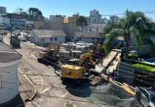 Prefeitura avança com obras de macrodrenagem e iluminação em Caçador Prefeitura avança com obras de macrodrenagem e iluminação em Caçador