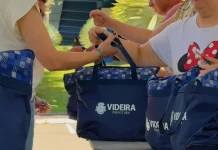 Vereadores analisam projeto que atualiza valor do kit natalino dos servidores de Videira Vereadores analisam projeto que atualiza valor do kit natalino dos servidores de Videira