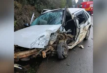 Criança morre após acidente entre carreta e Gol na BR-470 em Curitibanos Criança morre após acidente entre carreta e Gol na BR-470 em Curitibanos