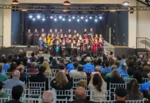 Encontro de Corais reúne 12 grupos e celebra a música em Videira Encontro de Corais reúne 12 grupos e celebra a música em Videira