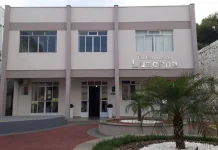 Servidora municipal do Meio-Oeste é suspensa após alterar a própria folha de pagamento Servidora municipal do Meio-Oeste é suspensa após alterar a própria folha de pagamento