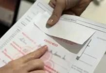 Mulher é condenada após usar atestados médicos falsos para justificar faltas no trabalho Mulher é condenada após usar atestados médicos falsos para justificar faltas no trabalho