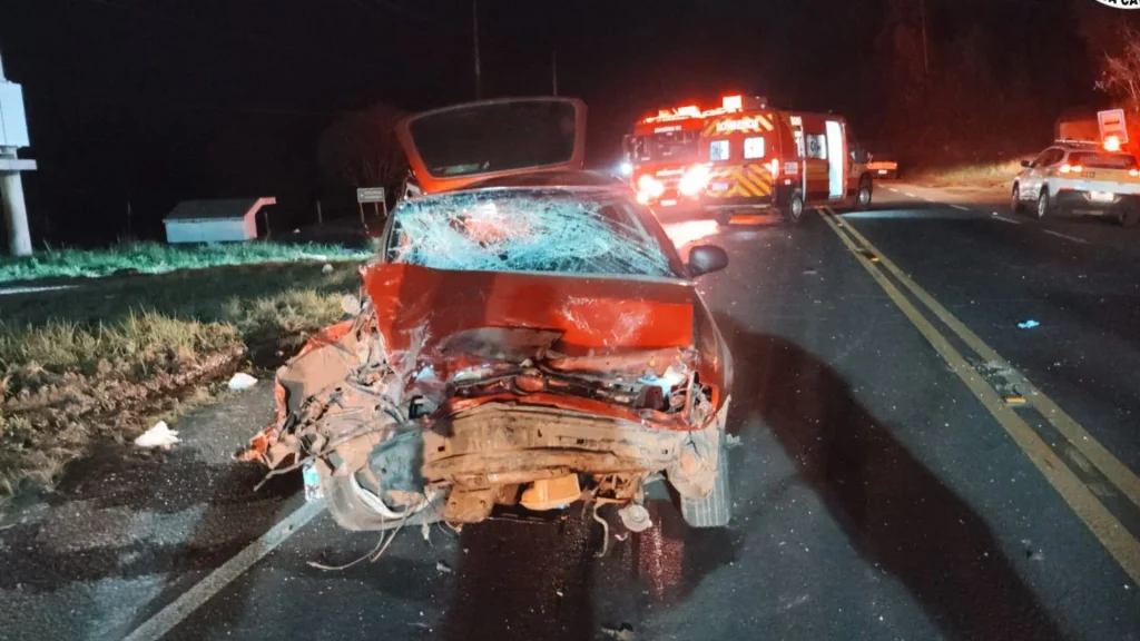 Acidente entre dois carros deixa cinco vítimas em Fraiburgo