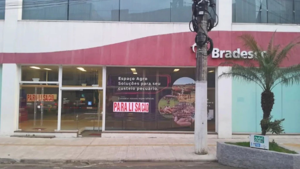Bancários de Videira e região paralisam atividades nesta quinta-feira
