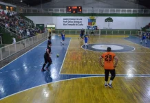 Campeonato Municipal de Futsal de Pinheiro Preto reúne 26 equipes em três categorias Campeonato Municipal de Futsal de Pinheiro Preto reúne 26 equipes em três categorias