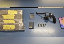 Polícia Militar prende homens por posse de arma e drogas Polícia Militar prende homens por posse de arma e drogas
