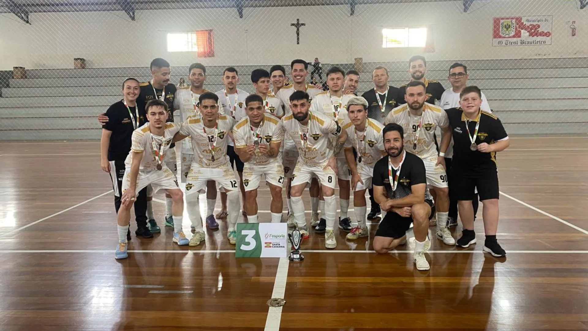 Caçador Futsal garante vaga no regional do Jasc
