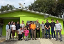 Núcleo da Construção Civil da Acic entrega casa reformada e adaptada Núcleo da Construção Civil da Acic entrega casa reformada e adaptada