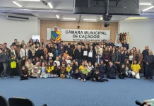 Câmara reconhece trabalho da Escola Domingos da Costa Franco Câmara reconhece trabalho da Escola Domingos da Costa Franco