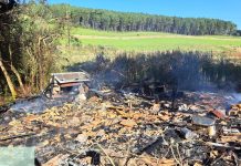 Casa é destruída por incêndio no interior de Campos Novos Casa é destruída por incêndio no interior de Campos Novos