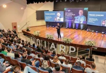 Sebrae/SC reúne empresários em Caçador para fortalecer liderança e vendas Sebrae/SC reúne empresários em Caçador para fortalecer liderança e vendas