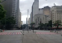 Homem é preso suspeito de tentar vender filho de 3 anos por R$ 10 Homem é preso suspeito de tentar vender filho de 3 anos por R$ 10