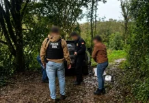 Polícia Civil prende suspeitos do assalto à casa de Santo Piana Polícia Civil prende suspeitos do assalto à casa de Santo Piana