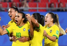 Câmara aprova fim da obrigatoriedade de férias escolares durante Copa do Mundo Feminina de 2027 Câmara aprova fim da obrigatoriedade de férias escolares durante Copa do Mundo Feminina de 2027