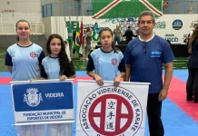 Karatê de Videira conquista três ouros e uma prata em competição regional Karatê de Videira conquista três ouros e uma prata em competição regional