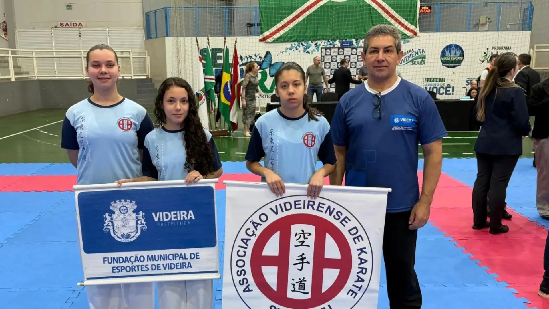 Karatê de Videira conquista três ouros e uma prata em competição regional