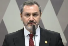 Flávio Dino determina retorno de Andrei Rodrigues ao comando da Polícia Federal Flávio Dino determina retorno de Andrei Rodrigues ao comando da Polícia Federal