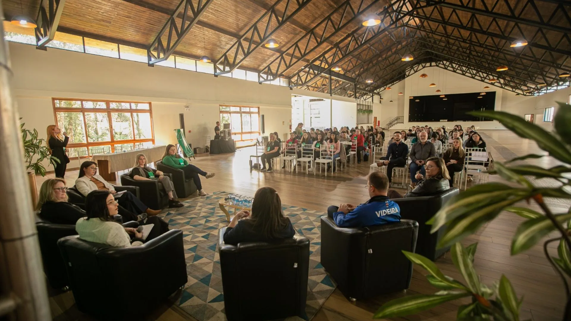 Inclusão e direitos são debatidos no I Fórum Municipal da Pessoa com Deficiência em Videira