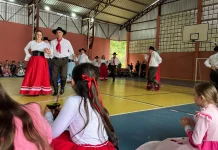 Escola de Tangará promove atividade para valorizar cultura e tradições gaúchas Escola de Tangará promove atividade para valorizar cultura e tradições gaúchas