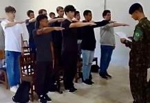 Cerca de 400 jovens participam da seleção para o Serviço Militar em Videira Cerca de 400 jovens participam da seleção para o Serviço Militar em Videira