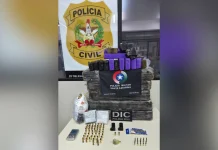 Operação prende quatro pessoas e apreende 76 quilos de maconha em Videira Operação prende quatro pessoas e apreende 76 quilos de maconha em Videira